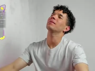 ErikaBonnie – webcam model profile photo Image 16