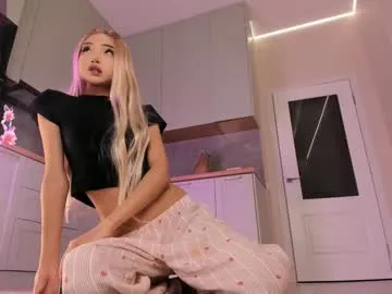 realtryit – webcam model profile photo Image 10