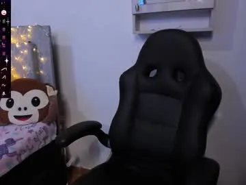 your_dolls – webcam model profile photo Image 3