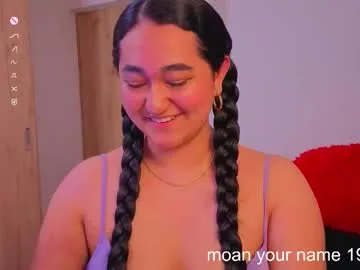 vvioleta_ – webcam model profile photo Image 15