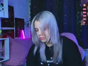 emily_____ – webcam model profile photo Image 6