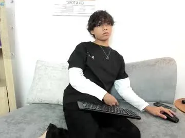 dilara_foxx – webcam model profile photo Image 15