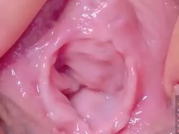 realtryit – webcam model profile photo Image 9