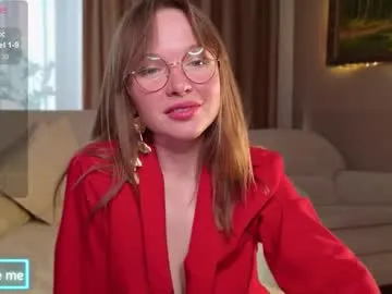 lushianafitness – webcam model profile photo Image 7