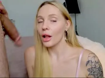 playussoftly – webcam model profile photo Image 8