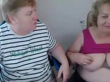 karlenegries – webcam model profile photo Image 19