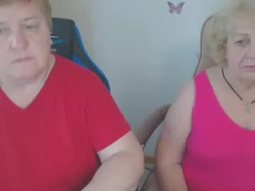 karlenegries – webcam model profile photo Image 6