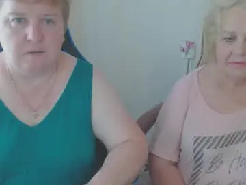 karlenegries – webcam model profile photo Image 8