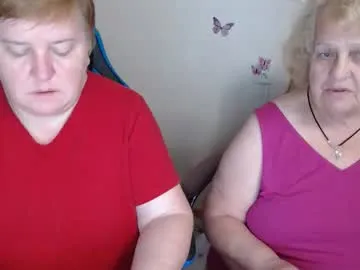 karlenegries – webcam model profile photo Image 9