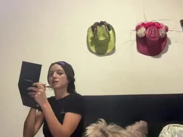 anabel054 – webcam model profile photo Image 4