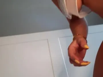 wet_dreamm22 – webcam model profile photo Image 6