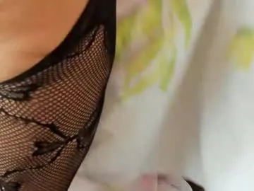 littlejennifer18 – webcam model profile photo Image 19