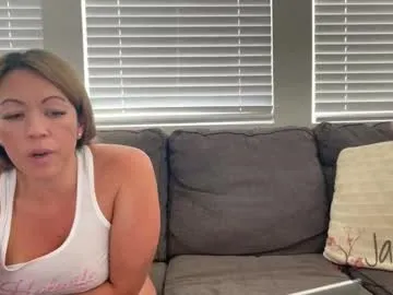 angelsofaurora – webcam model profile photo Image 2