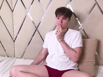 emily_____ – webcam model profile photo Image 6