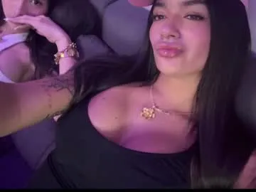 IngridSaint – webcam model profile photo Image 7