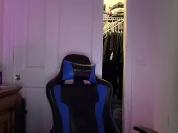 ashly_cherry – webcam model profile photo Image 6