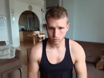 crimson_heart – webcam model profile photo Image 11