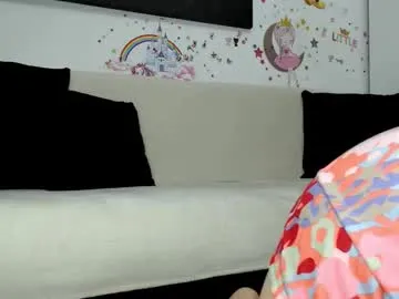 meganiex – webcam model profile photo Image 16