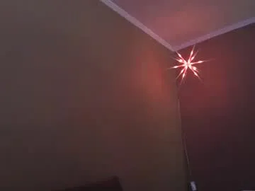 isabel_millher – webcam model profile photo Image 11