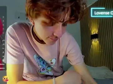 icyhoneybite – webcam model profile photo Image 7