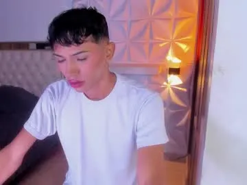 skybella_ – webcam model profile photo Image 4