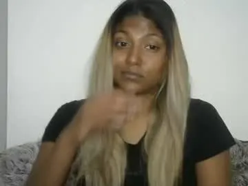 realtryit – webcam model profile photo Image 13