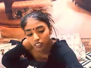 tunderose – webcam model profile photo Image 13