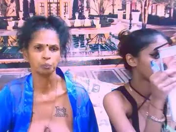 tunderose – webcam model profile photo Image 17