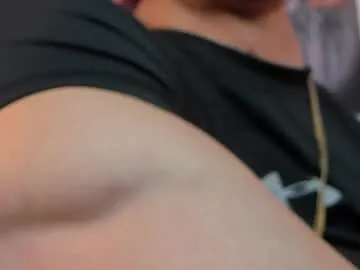 liunana – webcam model profile photo Image 14