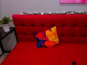 serena___ – webcam model profile photo Image 13