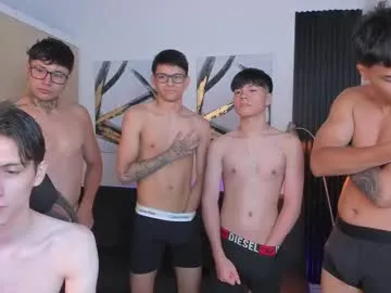 willow_hendrix – webcam model profile photo Image 17