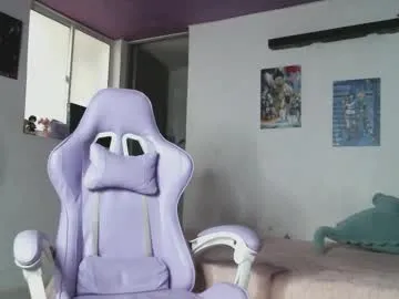 playussoftly – webcam model profile photo Image 18