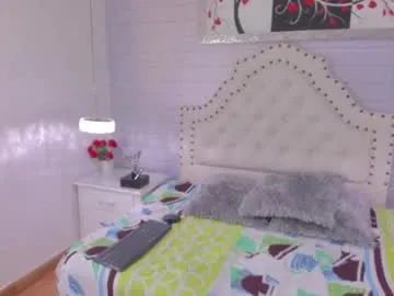 oh_julie – webcam model profile photo Image 6