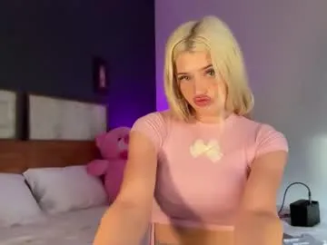 daliapunkt – webcam model profile photo Image 3