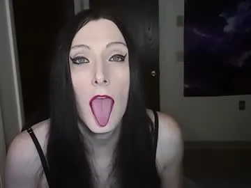 your_dolls – webcam model profile photo Image 7