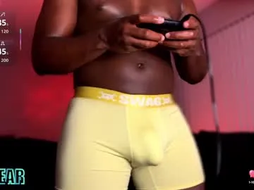 realtryit – webcam model profile photo Image 12