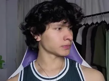 veroniqe_lounge – webcam model profile photo Image 14