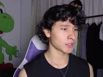 veroniqe_lounge – webcam model profile photo Image 8