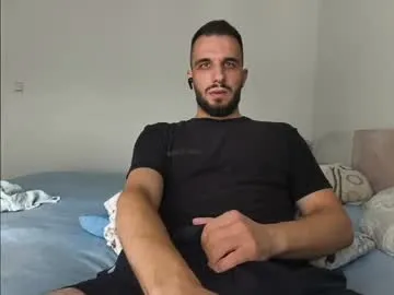 ynnenbrynn – webcam model profile photo Image 15