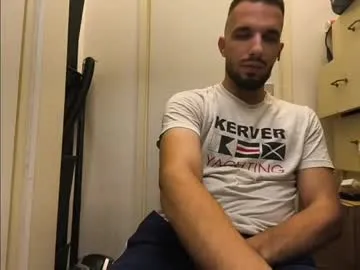 ynnenbrynn – webcam model profile photo Image 17