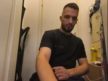 ynnenbrynn – webcam model profile photo Image 9