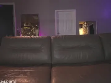 sexy_hot_friends_ – webcam model profile photo Image 14