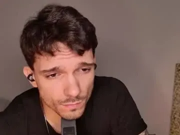 karlenegries – webcam model profile photo Image 17