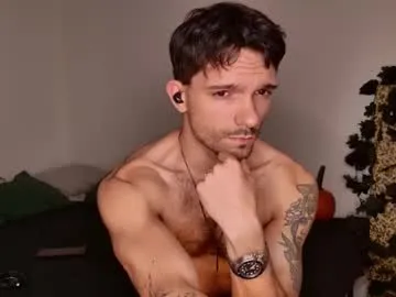 karlenegries – webcam model profile photo Image 18