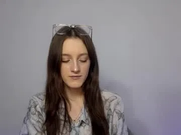 your_dolls – webcam model profile photo Image 7