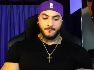 littleflowers – webcam model profile photo Image 18