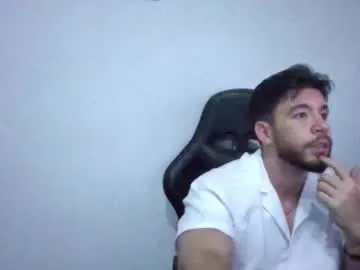 mason_bennet – webcam model profile photo Image 15