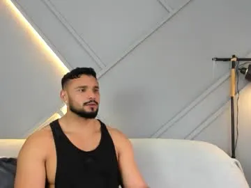 loving_ladies – webcam model profile photo Image 3