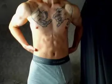 emely_exxotic – webcam model profile photo Image 2