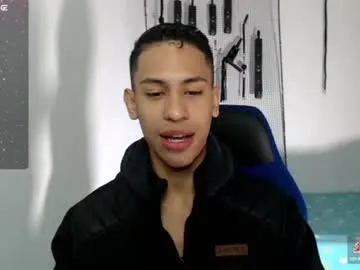 petites_perles – webcam model profile photo Image 18